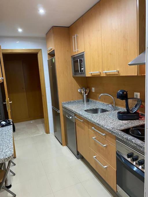 Central Estepona 3 Bed Apt With Pool And Parking Exterior photo