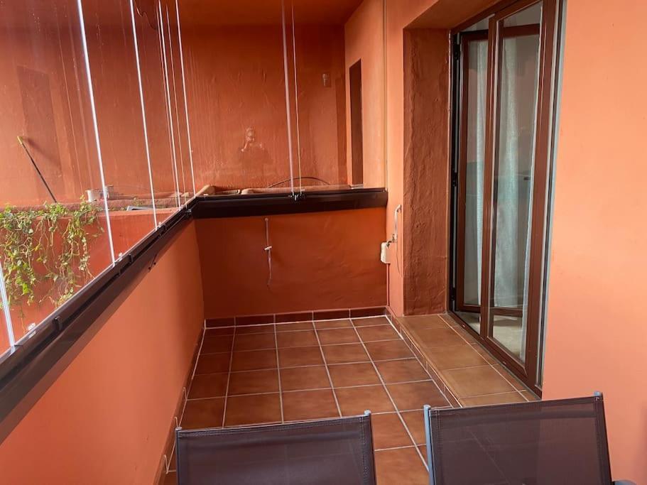 Central Estepona 3 Bed Apt With Pool And Parking Exterior photo